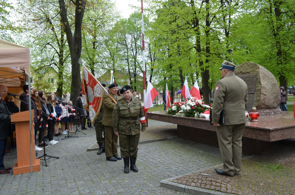 Radoszyce: Msza święta i spotkanie pod pomnikiem na 3 Maja [zdjęcia]