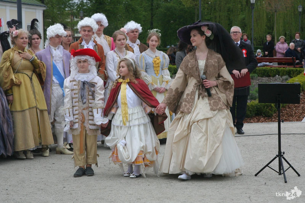 Podniosłe obchody 3 Maja w Końskich [fotorelacja]
