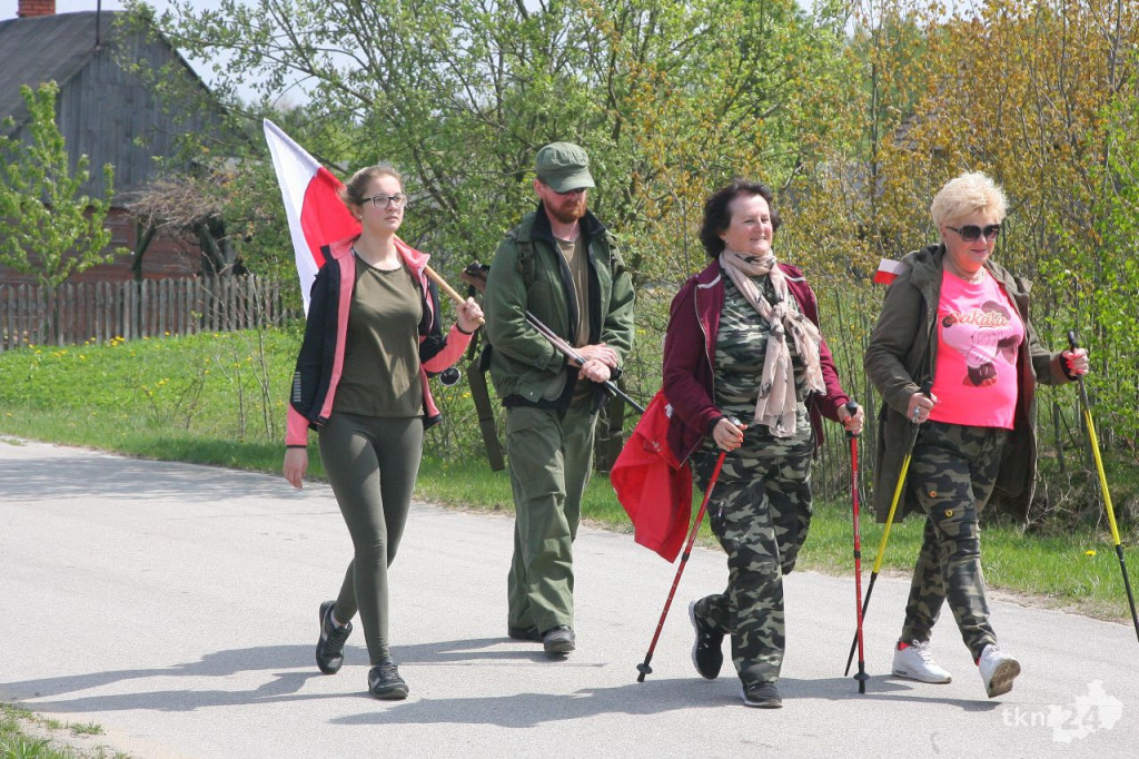 Już piąty raz maszerowali z flagą! [wideo, zdjęcia]