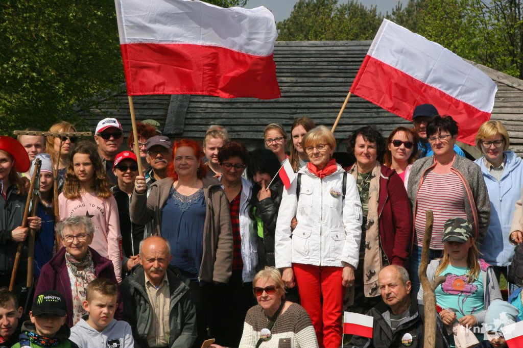 Już piąty raz maszerowali z flagą! [wideo, zdjęcia]