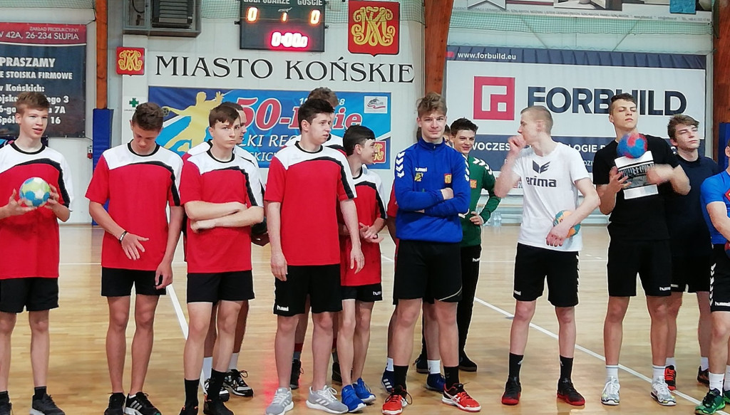 Stadnicka Wola najlepsza w ręczną wśród gimnazjalistów! [zdjęcia]