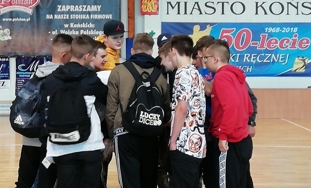 Stadnicka Wola najlepsza w ręczną wśród gimnazjalistów! [zdjęcia]