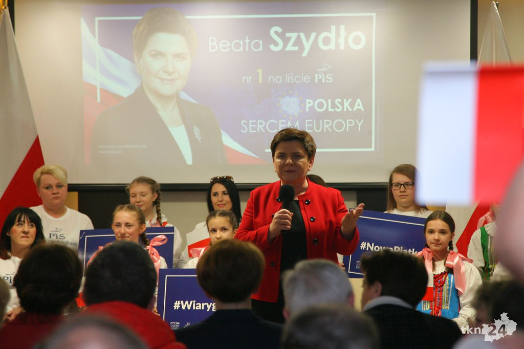 Beata Szydło w Końskich. Zobaczcie mnóstwo zdjęć