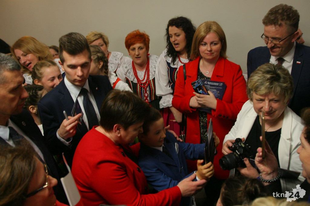Beata Szydło w Końskich. Zobaczcie mnóstwo zdjęć