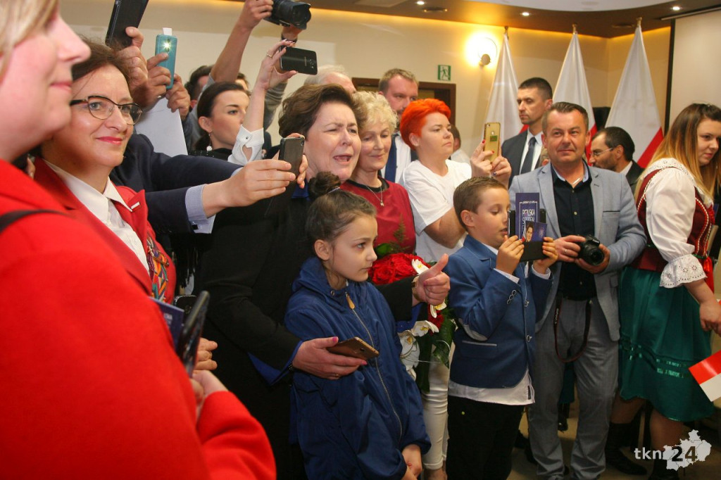 Relacja wideo: Spotkanie z Beatą Szydło w Końskich