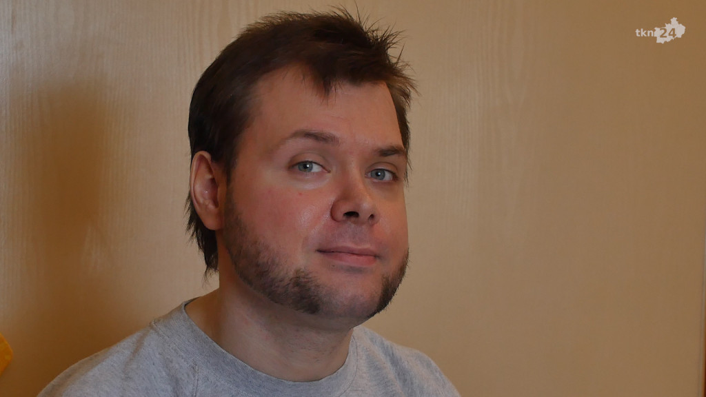 Sebastian jest uwięziony. Pomóżmy niepełnosprawnemu żyć godnie [wideo, zdjęcia]