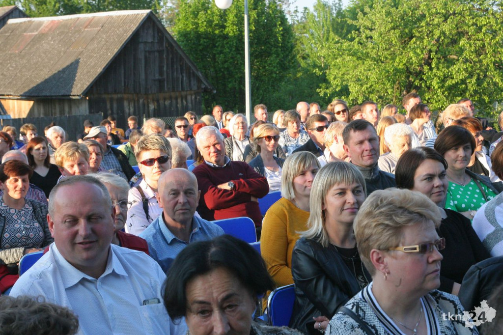 Magiczny wieczór w Lipie. `Teatr pod Lipami` znów zachwycił! [fotorelacja]