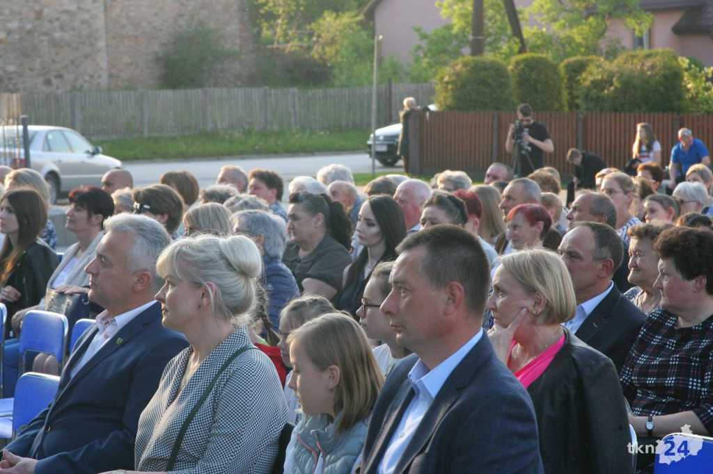 Magiczny wieczór w Lipie. `Teatr pod Lipami` znów zachwycił! [fotorelacja]