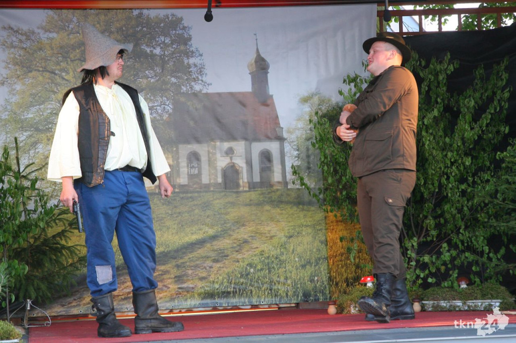 Magiczny wieczór w Lipie. `Teatr pod Lipami` znów zachwycił! [fotorelacja]