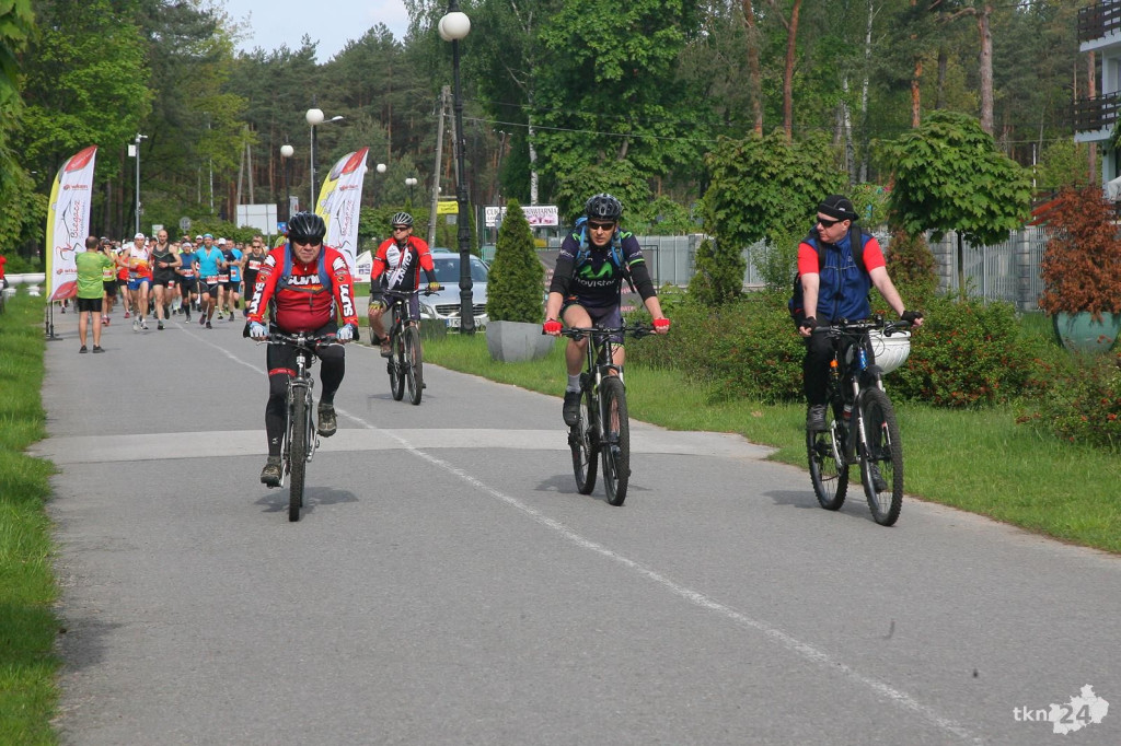 Ponad 230 osób na starcie XIV Cross Maratonu [zdjęcia]