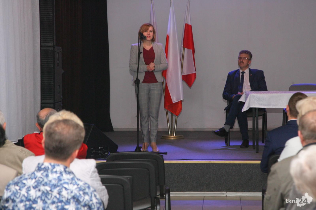 WIDEO: Wiceminister Anna Krupka w Końskich