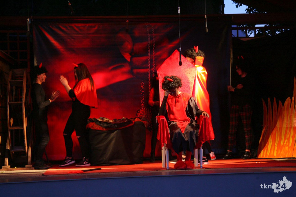 Magiczny wieczór w Lipie. `Teatr pod Lipami` znów zachwycił! [fotorelacja]