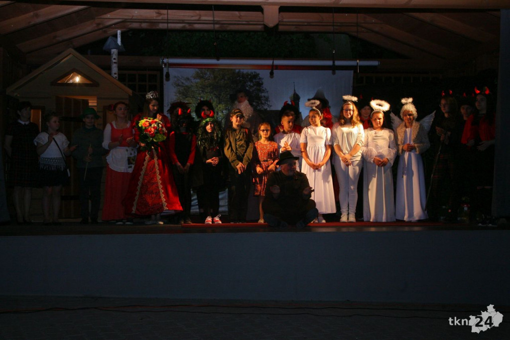 Magiczny wieczór w Lipie. `Teatr pod Lipami` znów zachwycił! [fotorelacja]