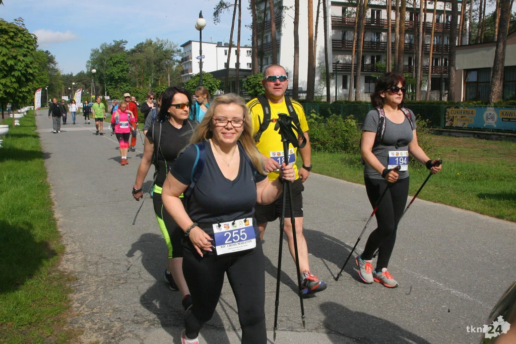 Ponad 230 osób na starcie XIV Cross Maratonu [zdjęcia]