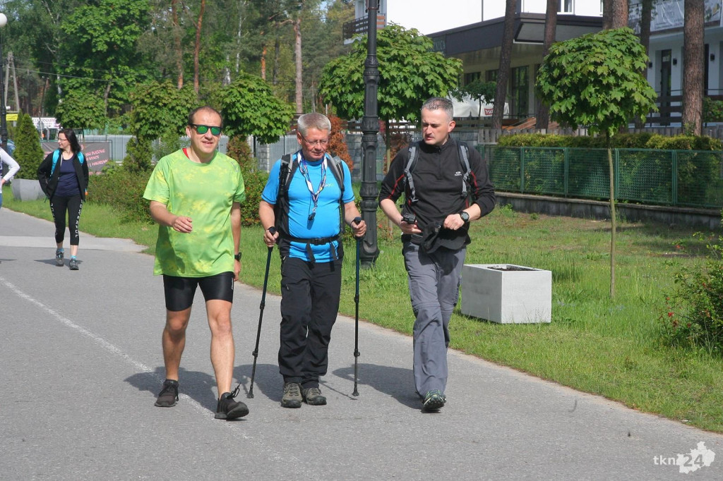 Ponad 230 osób na starcie XIV Cross Maratonu [zdjęcia]