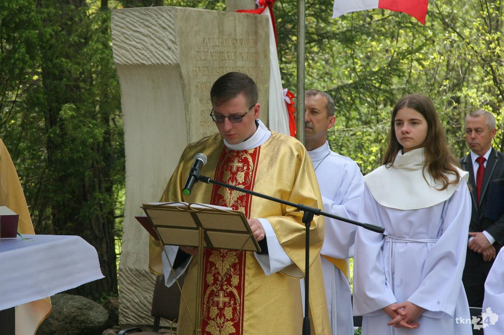 WIDEO: Mieszkańcy pamiętali o pomordowanych w Piekle