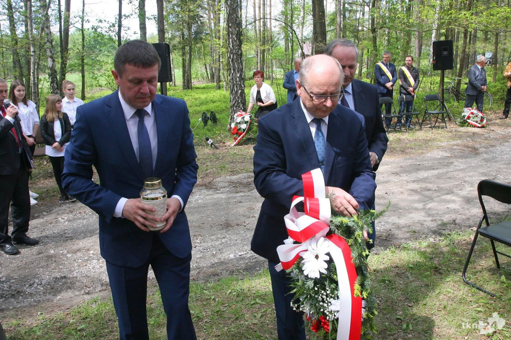 WIDEO: Mieszkańcy pamiętali o pomordowanych w Piekle