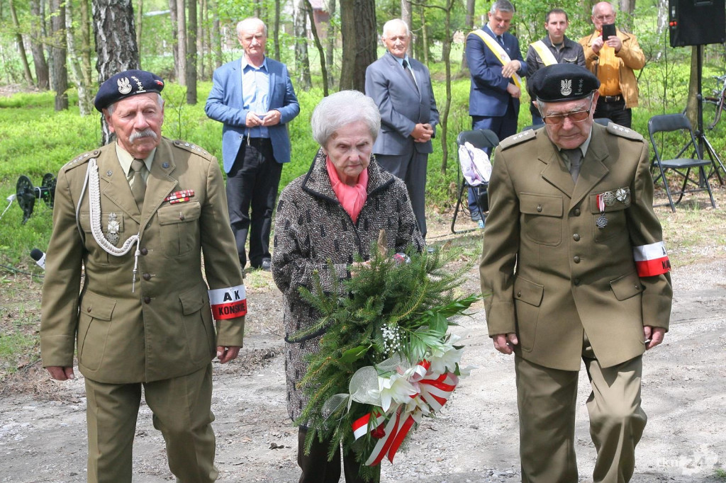 WIDEO: Mieszkańcy pamiętali o pomordowanych w Piekle