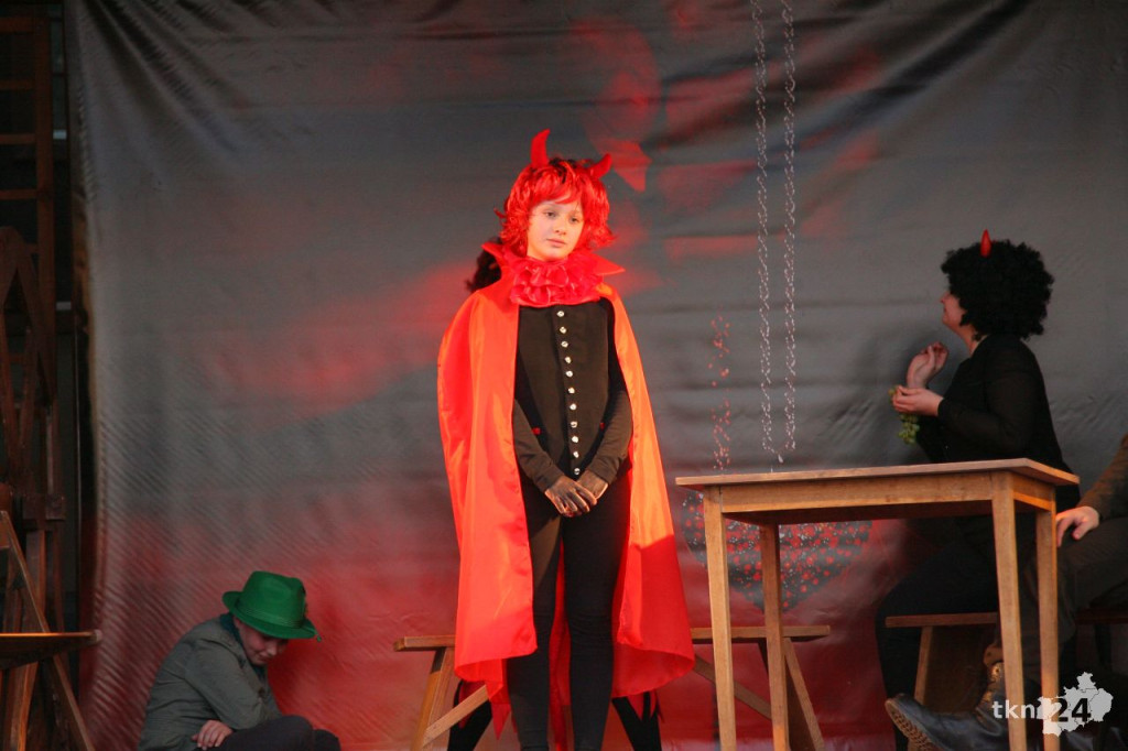 Relacja wideo: Kolejna premiera `Teatru pod Lipami`