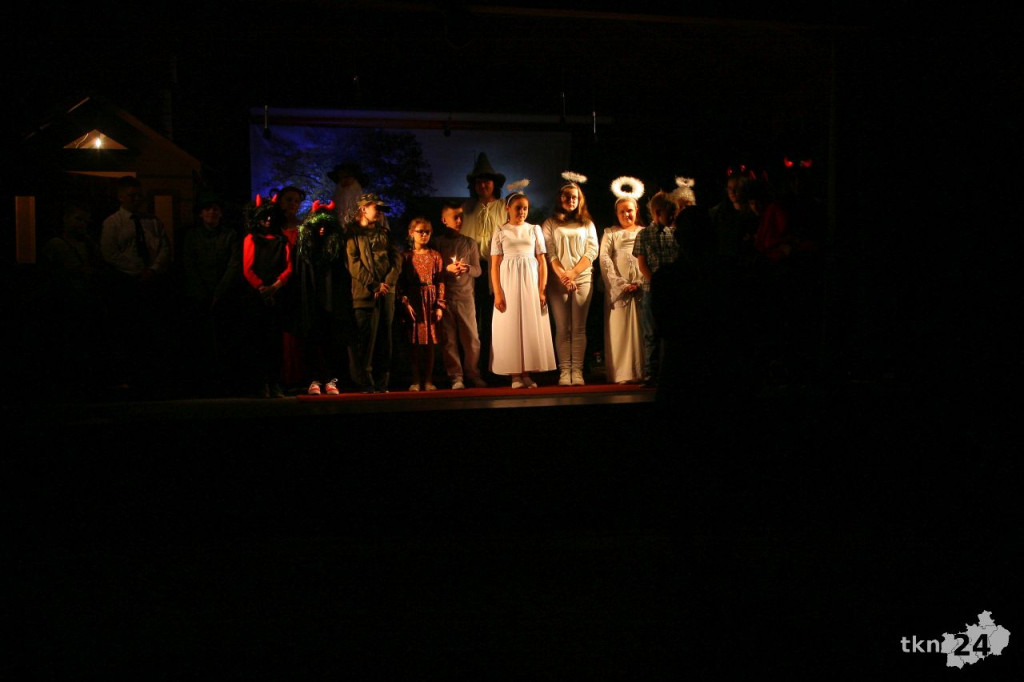 Relacja wideo: Kolejna premiera `Teatru pod Lipami`