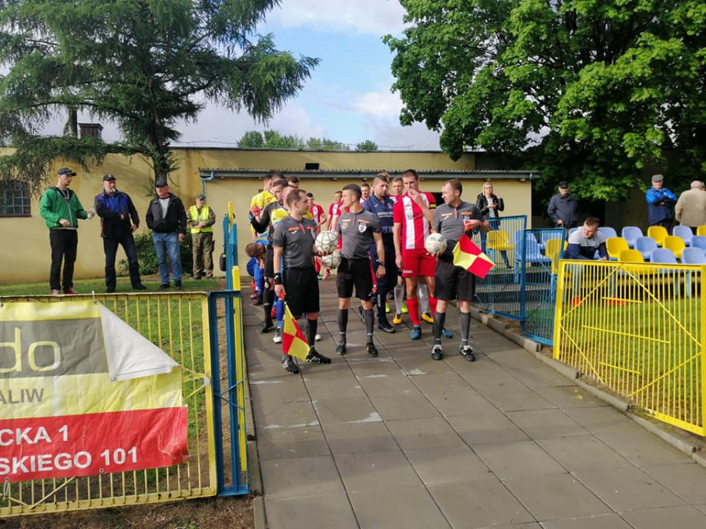 Neptun zwycięża w dokańczanym spotkaniu! [zdjęcia]