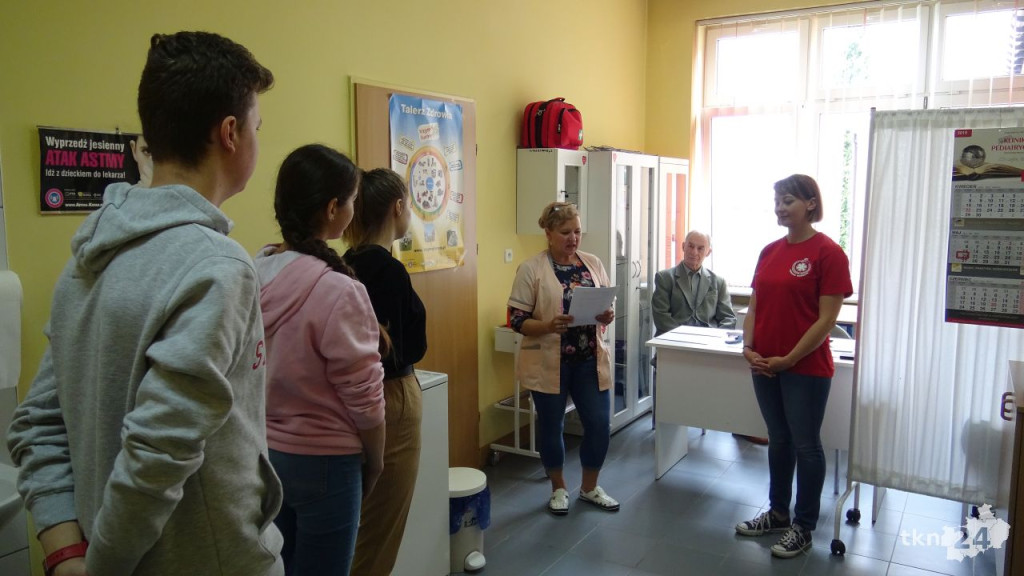 Uczniowie z koneckiej jedynki są najlepsi w ratowaniu życia! [wideo, zdjęcia]