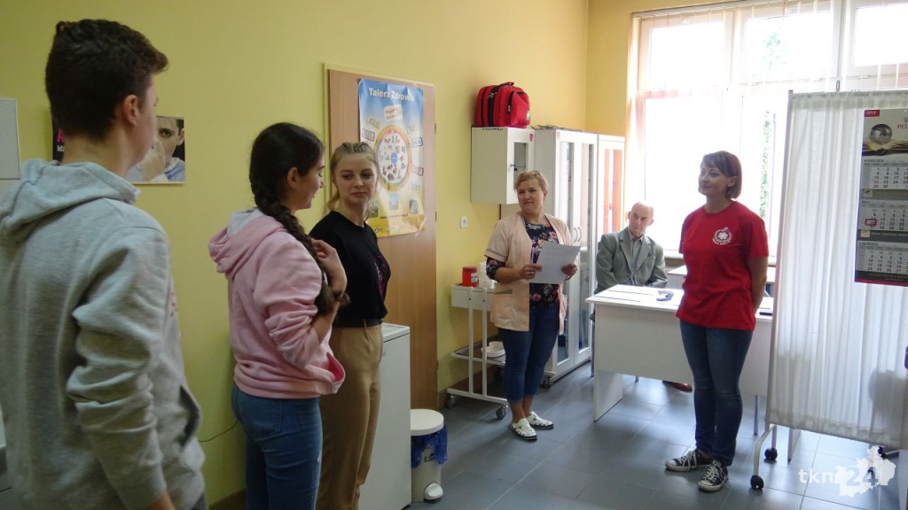 Uczniowie z koneckiej jedynki są najlepsi w ratowaniu życia! [wideo, zdjęcia]
