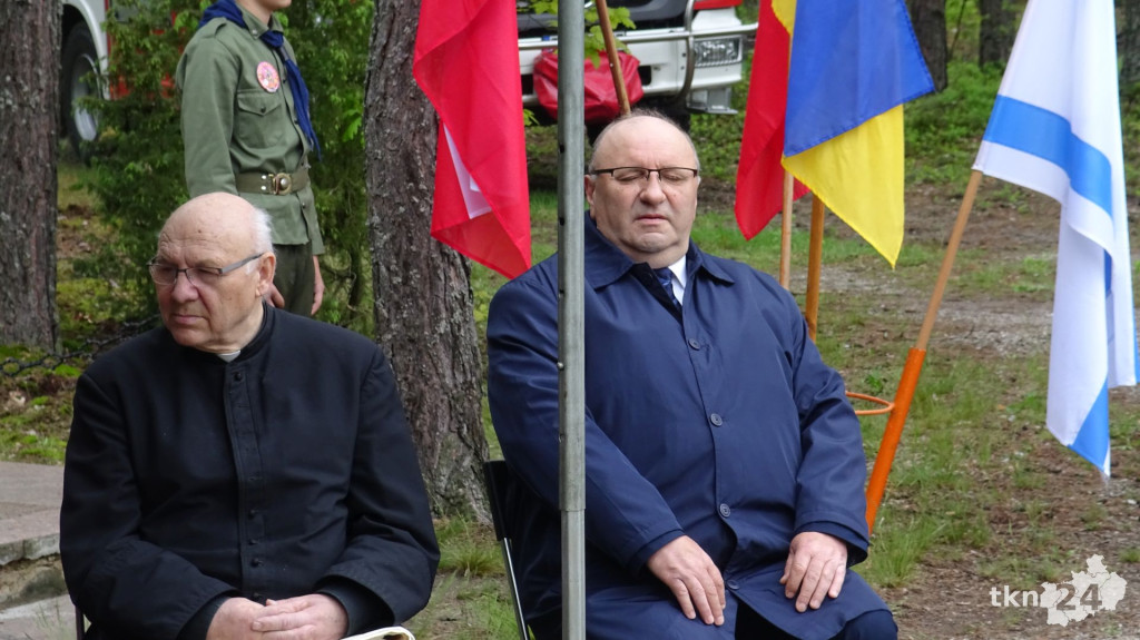 76 lat po mordzie w Bulianowie społeczność gminy Fałków pamięta o ofiarach [wideo, zdjęcia]
