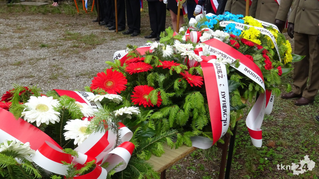 76 lat po mordzie w Bulianowie społeczność gminy Fałków pamięta o ofiarach [wideo, zdjęcia]
