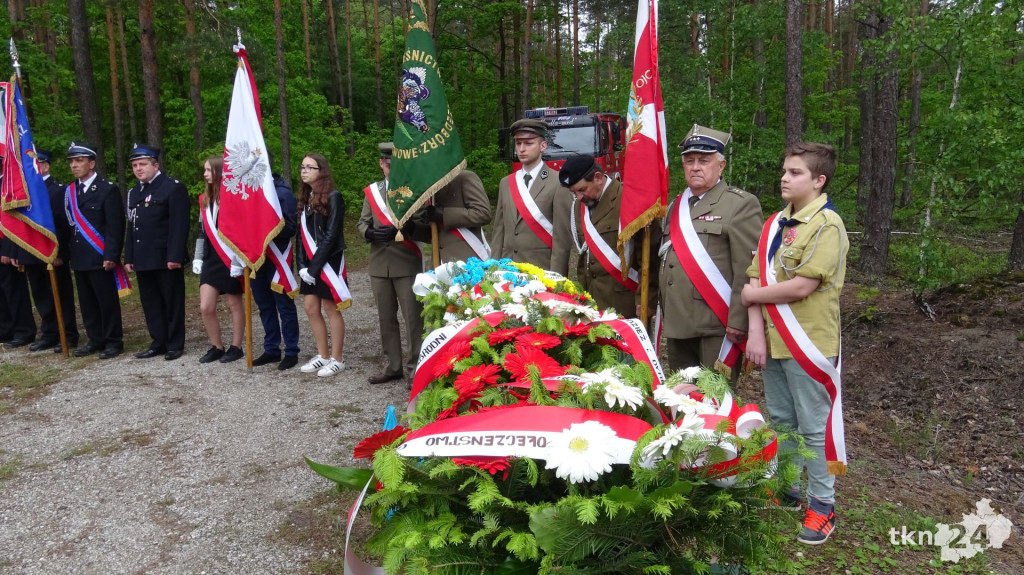 76 lat po mordzie w Bulianowie społeczność gminy Fałków pamięta o ofiarach [wideo, zdjęcia]