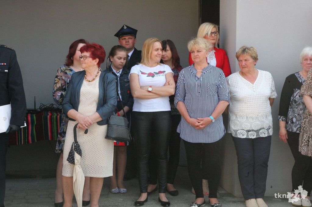Strażackie Święto w Bedlnie. OSP Sworzyce otrzymały sztandar [wideo, zdjęcia]