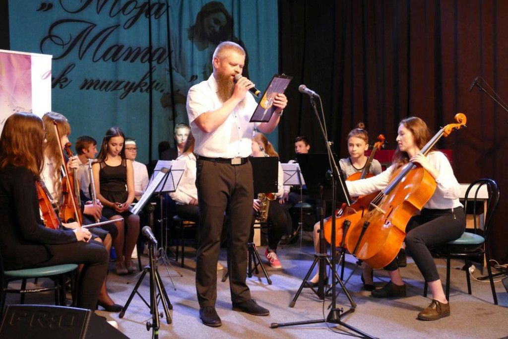 Szkoła Muzyczna dała świetny koncert na Dzień Matki [wideo, zdjęcia]