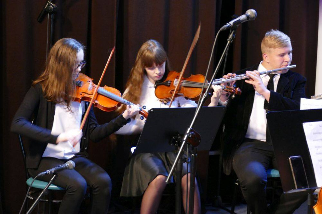 Szkoła Muzyczna dała świetny koncert na Dzień Matki [wideo, zdjęcia]