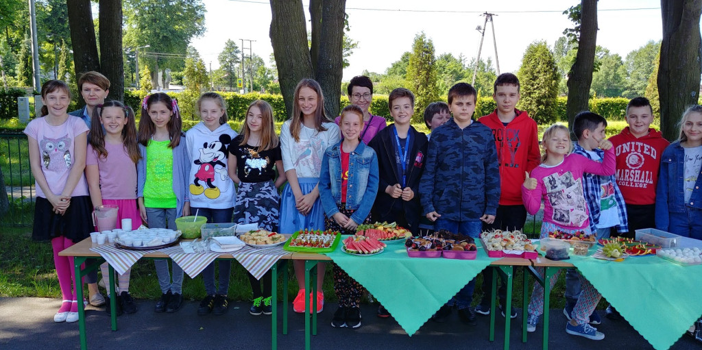 Zdrowy i sportowy dzień dziecka w Kazanowie [zdjęcia]
