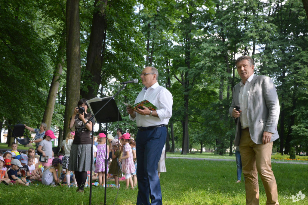 `Jak nie czytam, jak czytam`. Udany happening w klimatach folkloru [zdjęcia, wideo]