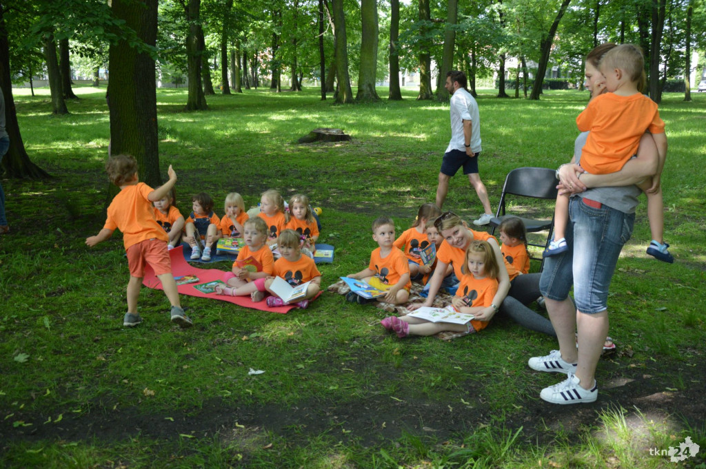 `Jak nie czytam, jak czytam`. Udany happening w klimatach folkloru [zdjęcia, wideo]
