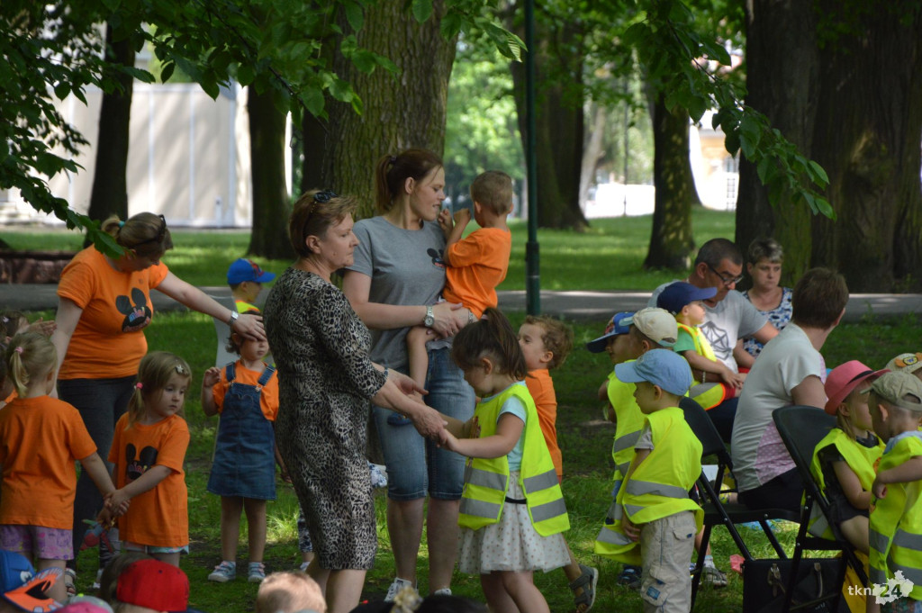 `Jak nie czytam, jak czytam`. Udany happening w klimatach folkloru [zdjęcia, wideo]