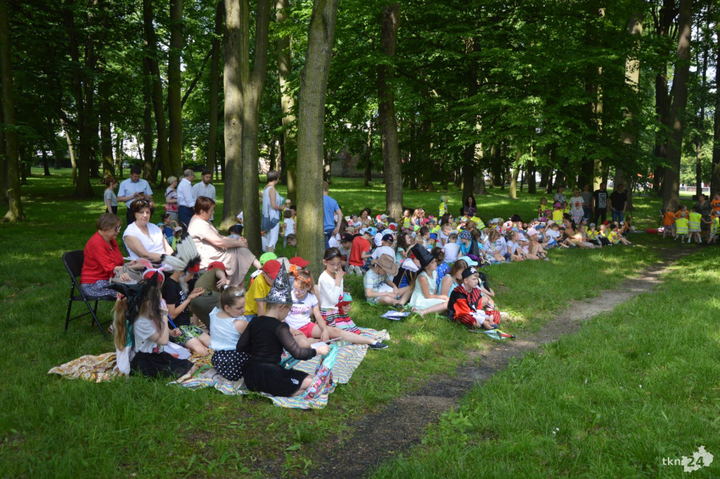`Jak nie czytam, jak czytam`. Udany happening w klimatach folkloru [zdjęcia, wideo]