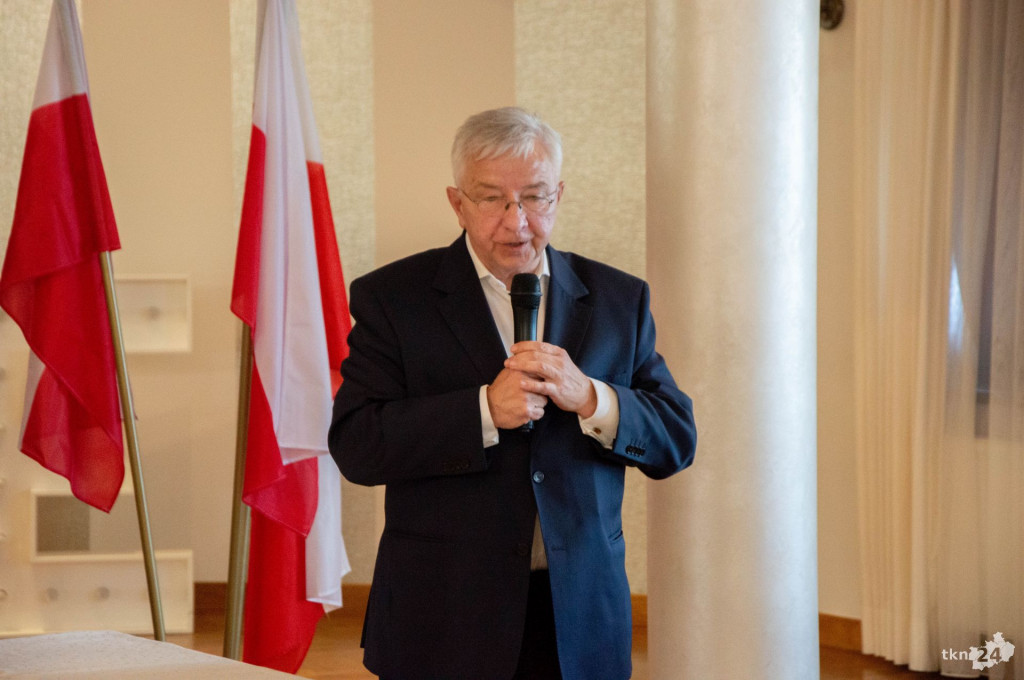 Konwencja Prawych i Solidarnych z mocnym poparciem władz! [wideo, zdjęcia]
