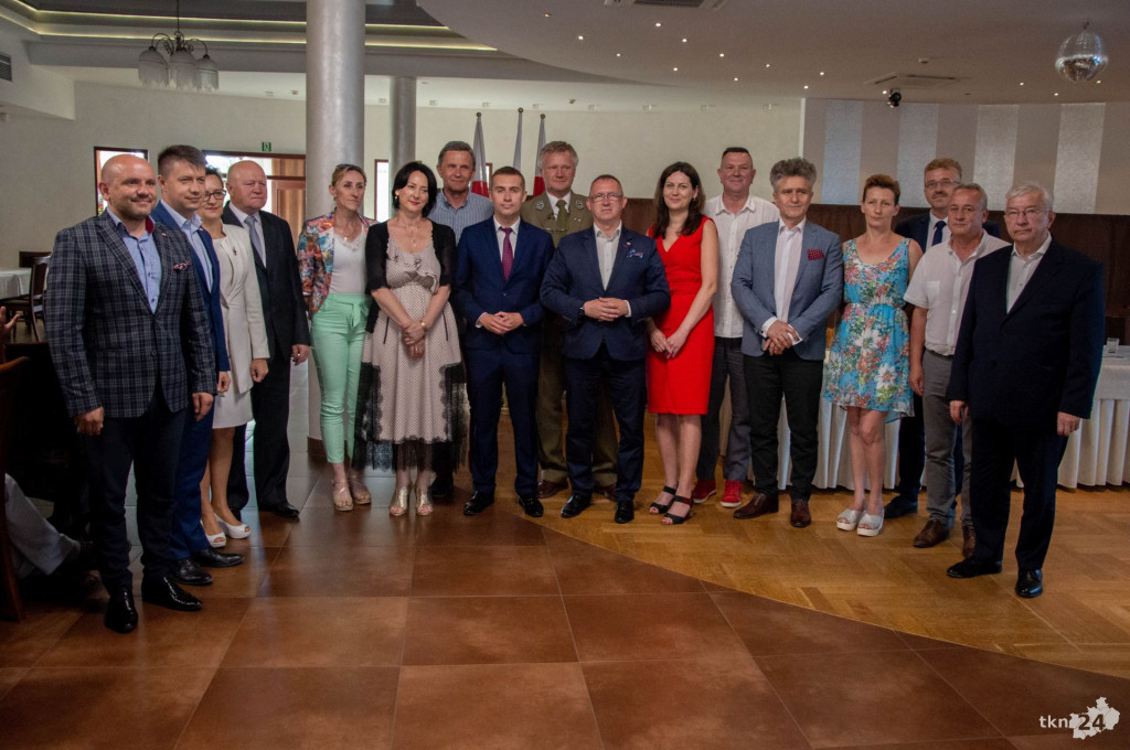 Konwencja Prawych i Solidarnych z mocnym poparciem władz! [wideo, zdjęcia]