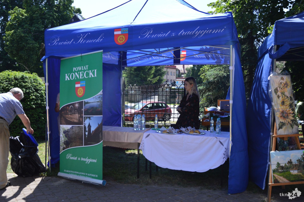 Folklor zagościł na Kaziukach Koneckich! [wideo]