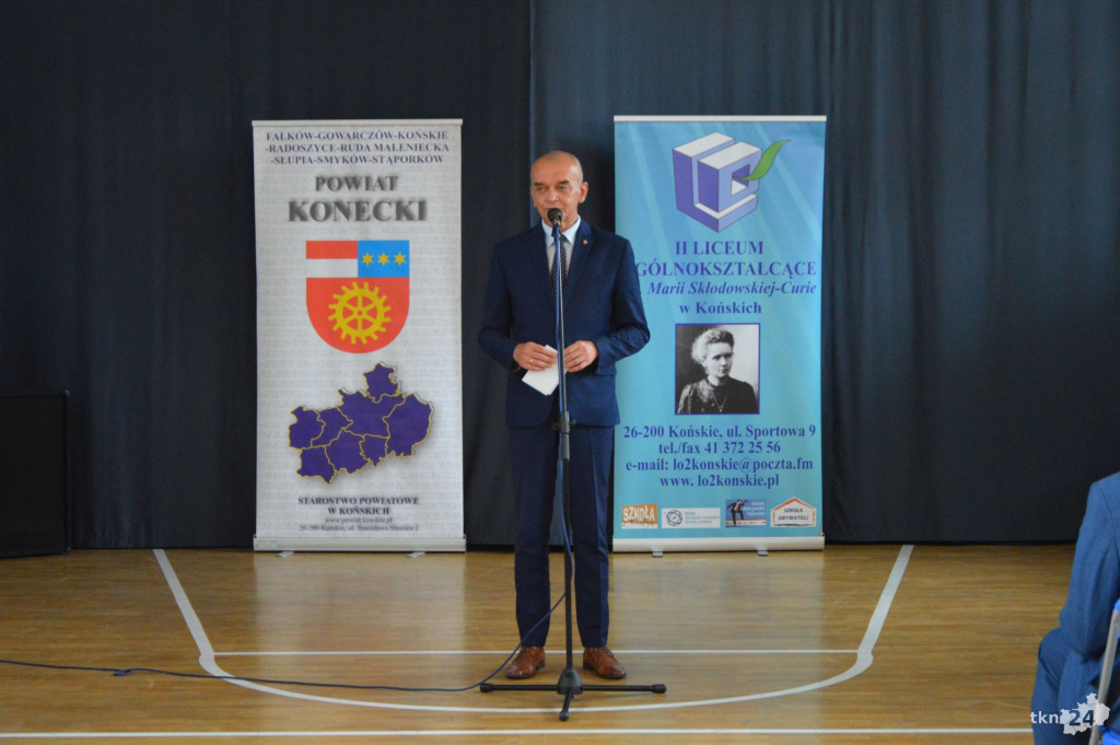 Rozdano stypendia dla uczniów szkół ponadgimnazjalnych [zdjęcia, wideo]