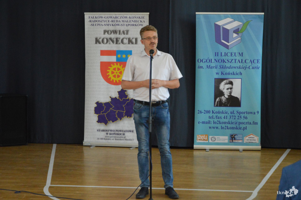 Rozdano stypendia dla uczniów szkół ponadgimnazjalnych [zdjęcia, wideo]