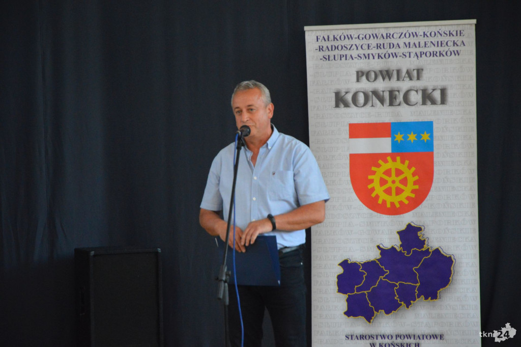 Rozdano stypendia dla uczniów szkół ponadgimnazjalnych [zdjęcia, wideo]