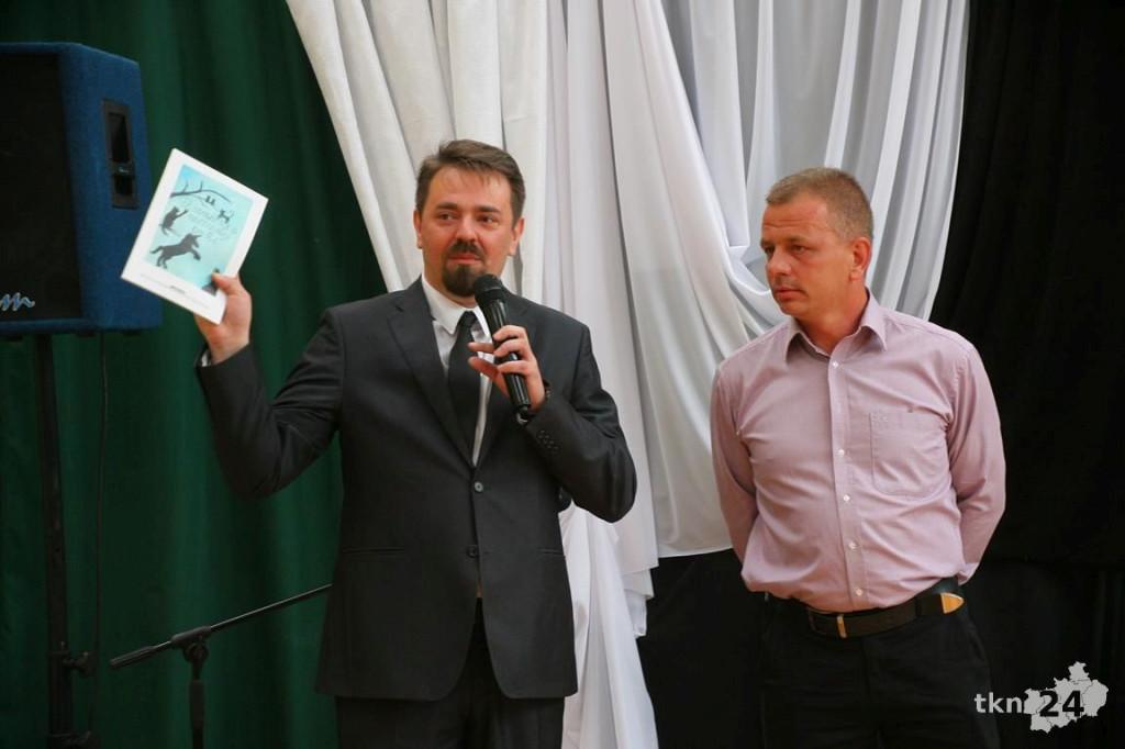 Uczniowie mają już wakacje! Z kamerą odwiedziliśmy nasze szkoły [wideo, zdjęcia]