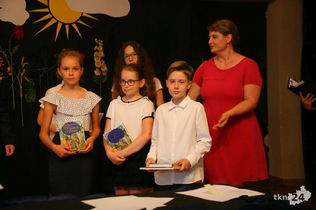 Uczniowie mają już wakacje! Z kamerą odwiedziliśmy nasze szkoły [wideo, zdjęcia]