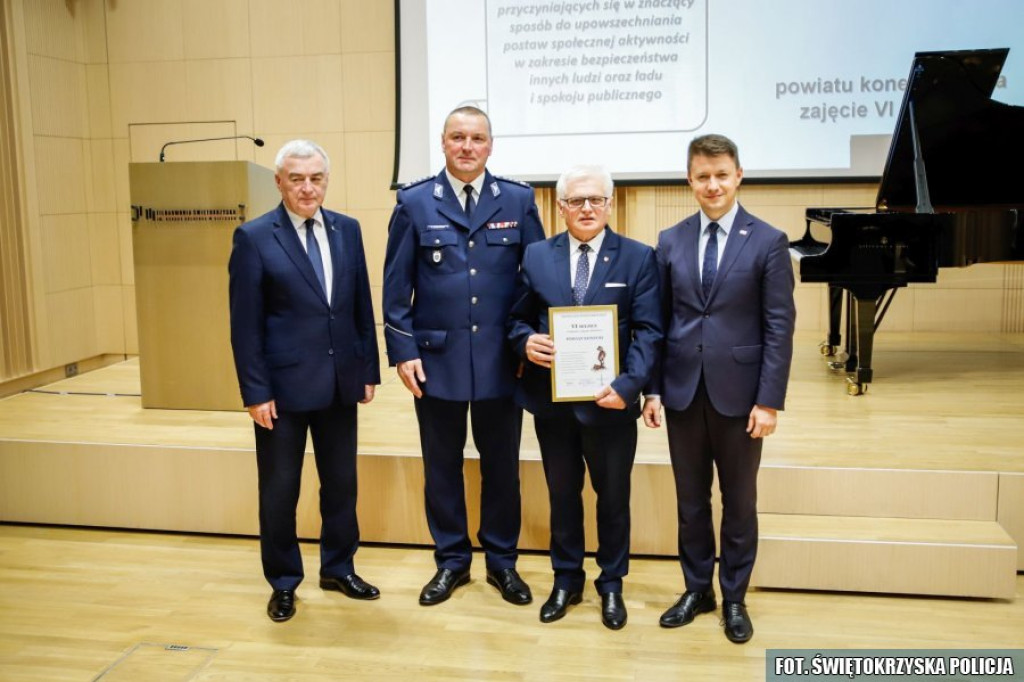 Nagrody bezpieczeństwa dla powiatu, Rudy Malenieckiej i Stąporkowa!