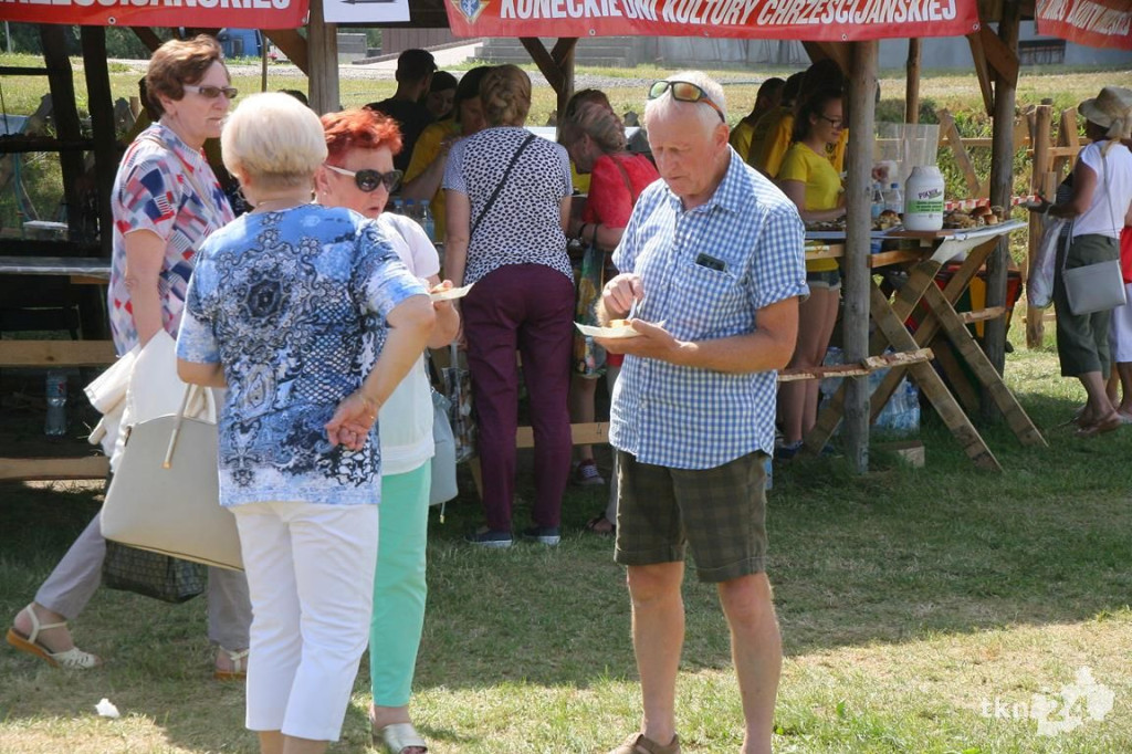 Fotorelacja: Trwa parafialny piknik. Wieczorem koncert Maleo Reggae Rockers