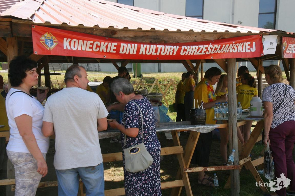 Fotorelacja: Trwa parafialny piknik. Wieczorem koncert Maleo Reggae Rockers