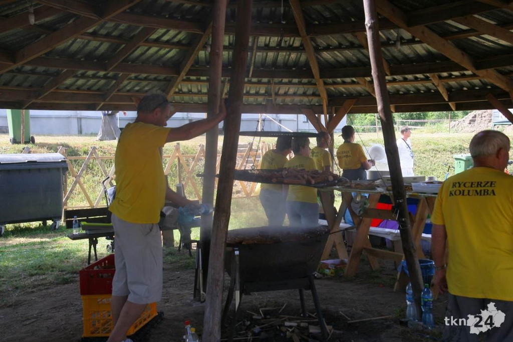 Fotorelacja: Trwa parafialny piknik. Wieczorem koncert Maleo Reggae Rockers